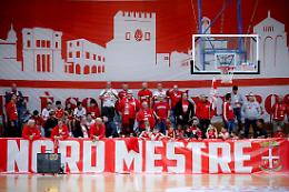 Basket B, Mestre non si ferma più