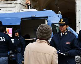 Giornata mondiale contro la violenza sulle donne: anche la Questura di Treviso scende in campo