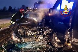 Monselice, incidente tra un furgone e due auto