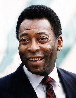 Addio a O Rei, è morto Pelè