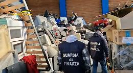 Padova, scoperta discarica abusiva in zona industriale