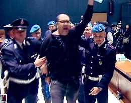 Peggiorano le condizioni di Alfredo Cospito