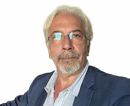 Ad Abano Terme anche Luca Claudio insieme ai quadri dei 12 sindaci esposti in municipio