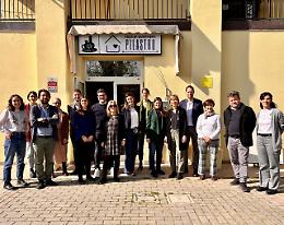 Case di quartiere. La Giunta padovana in trasferta a Bologna