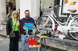 Padova, festa della bicicletta. Marchiata la bicicletta numero 20.000