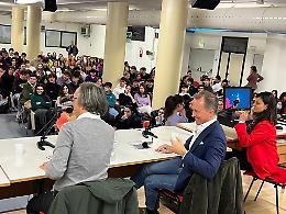 Montebelluna, gli studenti dell'Einaudi-Scarpa in dialogo con Oscar Marchetto