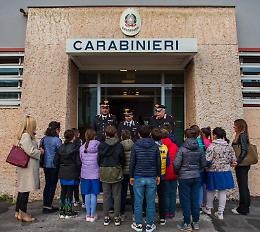 Alunni in visita ai Carabinieri di Castelfranco Veneto: alla scoperta del ruolo dei militari