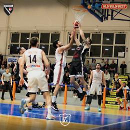 Basket B, il Petrarca Padova batte 97-87 Ragusa