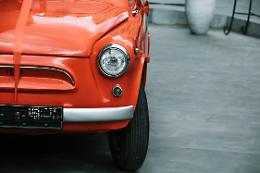 A Loreo auto insfilata per la quinta edizione dell'Abarth nel Delta