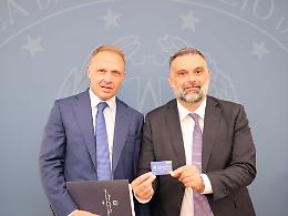 Presentata la “carta solidale” per l'acquisti di beni di prima necessità
