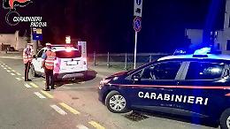 Este, notte di controlli: denunciato un uomo che nascondeva un coltello in auto
