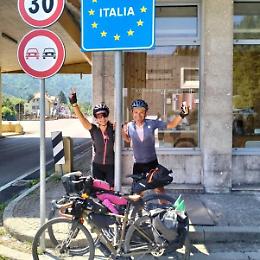 2000 km in bici, ecco l’avventura di due padovani, marito e moglie