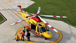 Verona: Scontro con un'auto che esce da una proprietà privata, ferito un motociclista ventenne