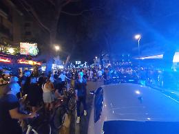 Jesolo, rombate e accelerate tra i pedoni con auto di lusso