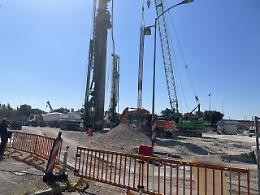 Cantiere filobus in via Città di Nimes: Ferrari, Sottopassaggi unificati prima del Vinitaly 2024