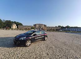 Piazzola sul Brenta, ospita due minori irregolari in cambio di stupefacente