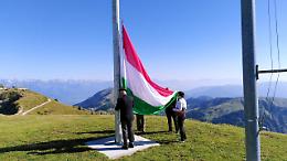 Al Sacrario di Cima Grappa sventola anche la bandiera ungherese