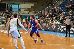Basket B, Vicenza stop a Faenza: 70-50 il finale