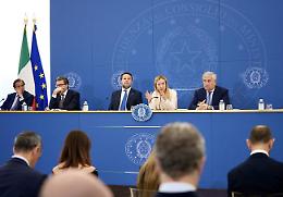 Tasse e terzo mandato, governo ancora diviso