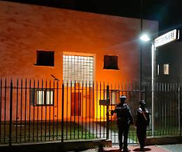 Le caserme dei Carabinieri s’illuminano d’arancio