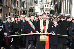 Madonna della Salute, inaugurato il ponte votivo