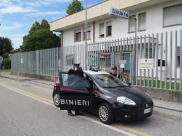 Borgo Veneto, sorpreso a rubare in negozio, scoperto e arrestato