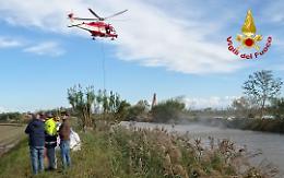 Piena del Tagliamento, si ricostruisce l'argine sul canale Taglio a Caorle