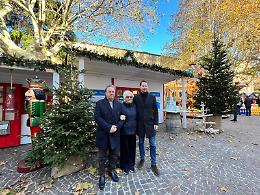 Padova, inaugurato il Villaggio di Babbo Natale in Piazza Eremitani