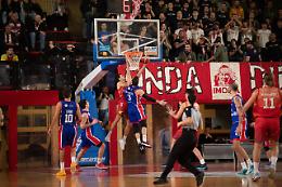 Basket B, Vicenza sconfitto 77-73 a Imola