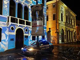 Rovigo: danneggiate le luminarie, forze dell'ordine alla ricerca dei colpevoli