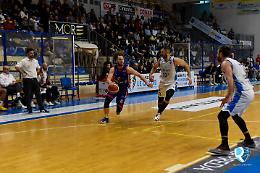 Basket B, Vicenza cade a Roseto: 89-68 il finale