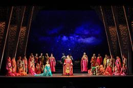 Il Flauto magico inaugura la stagione artistica 2024 al Teatro Filarmonico. Zaia: «Fondazione Arena di Verona pilastro culturale del Veneto»