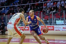 Basket B, colpo Vicenza a Chieti, 76-72