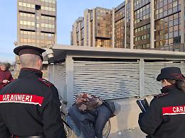 Padova, lotta al degrado urbano. Controlli in Piazza Salvemini