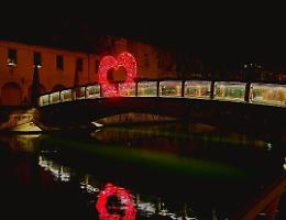 A San Valentino, Treviso si riempie di cuori luminosi