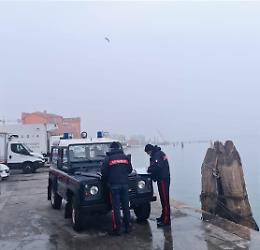 i Carabinieri di Chioggia sequestrano 1500 KG di vongole e ostriche privi di tracciabilità