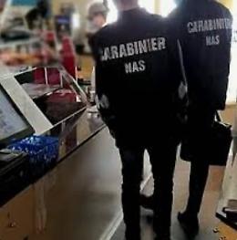 Padova, controlli NAS. Cinque attività sanzionate