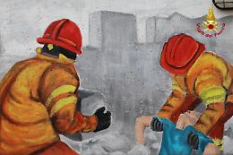 Schio: il nuovo murales degli studenti del Martini celebra l’impegno e il servizio dei vigili del fuoco