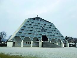 Al via la demolizione della chiesa di Giavera del Montello