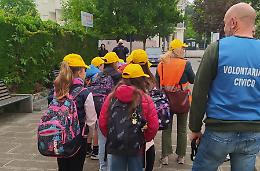 Zaino in spalla e tutti a piedi per andare a scuola: a Montegrotto parte il servizio Pedibus
