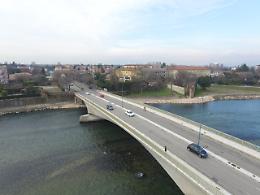 Lavori di manutenzione straordinaria su Ponte Risorgimento a Verona: dal 6 maggio modifiche alla viabilit&agrave;