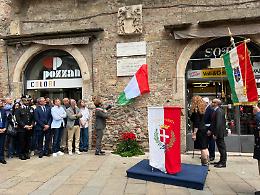 Scoperta nella piazza a lui intitolata a Vicenza una lapide per ricordare i cento anni dall'assassinio di Matteotti