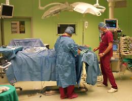 All'ospedale all'Angelo di Mestre un intervento complesso per un tumore invasivo