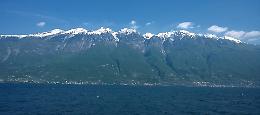Tragedia sul Monte Baldo: escursionista precipita per 200 metri e perde la vita