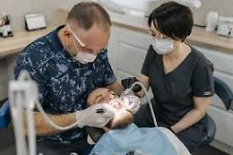 Ascesso al dente del giudizio: un'operazione d'urgenza a Santorso
