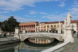 Padova: tre incontri per discutere di disagi alimentari e immagine corporea