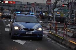 Intervento lampo della Polizia a Mestre: denunciata una donna per aggressione in un condominio