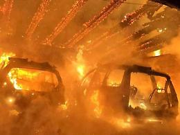 Incendio nella notte a San Zenone degli Ezzelini: distrutte due auto, indagini in corso