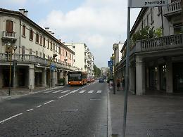 Mestre: il Condominio Bandiera sotto assedio