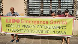 Venezia, movimenti per la Sanità pubblica in piazza al Lido